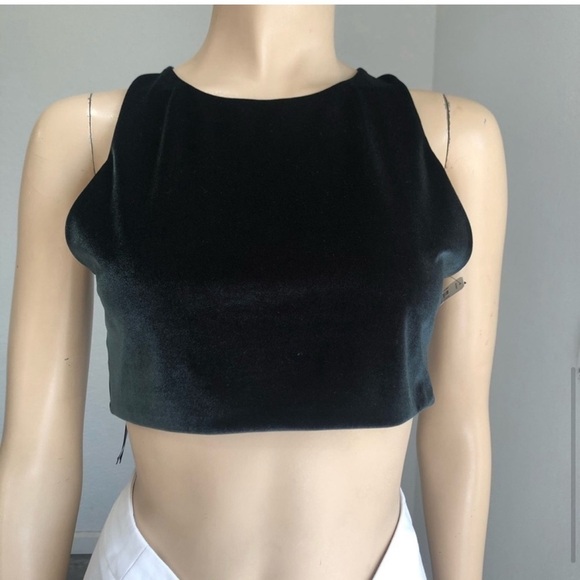 NEW Victoria Sport green top open back size:L - Picture 8 of 12